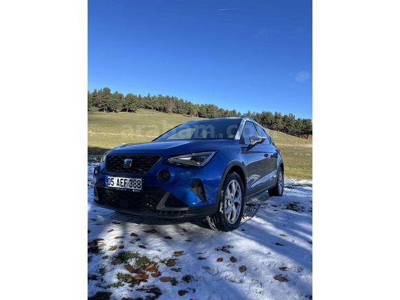 Sahibinden Seat Arona 1.0 EcoTSI FR  Plus 2024 Model  21.000 km Mavi