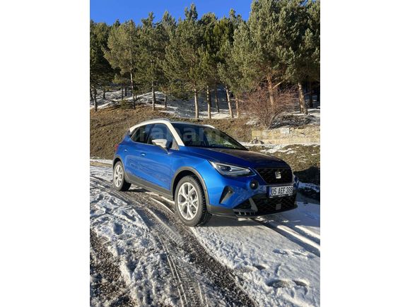 Sahibinden Seat Arona 1.0 EcoTSI FR  Plus 2024 Model  21.000 km Mavi