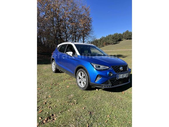 Sahibinden Seat Arona 1.0 EcoTSI FR  Plus 2024 Model  21.000 km Mavi
