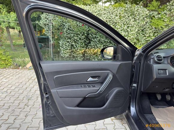 DUSTER 1.3 Tce PRESTİGE - 4x4 - ÇEKİ DEMİRİ -