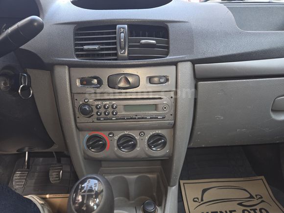 Galeriden Renault Symbol 1.5 dCi Authentique 2011 Model İstanbul