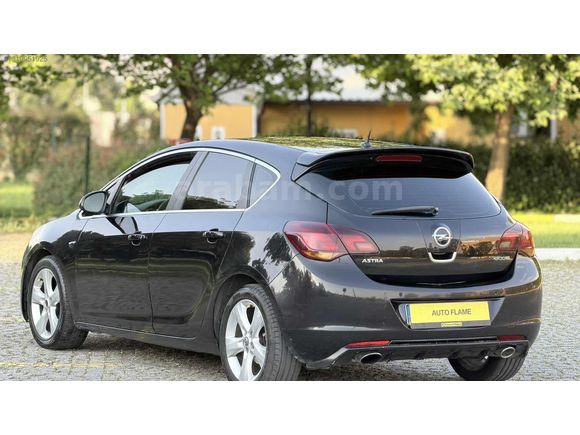 OPEL ASTRA 1.3 CDTİ SPORT TEMİZ BAKIMLI