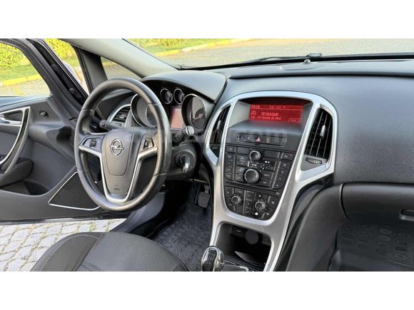 OPEL ASTRA 1.3 CDTİ SPORT TEMİZ BAKIMLI
