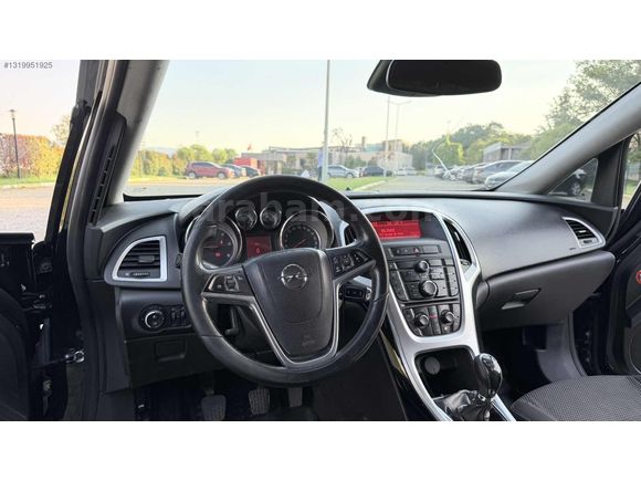 OPEL ASTRA 1.3 CDTİ SPORT TEMİZ BAKIMLI