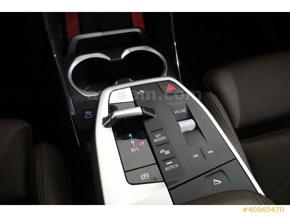 ÖZTORUN OTO - 2025 - BMW X1 xDrive25e - X Line