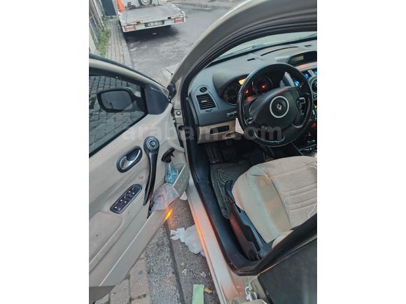 Sahibinden Renault Megane 1.6 Expression 2006 Model