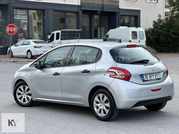 KAYA AUTODAN DÜŞÜK KM OTOMATİK BAYAN ARABASI