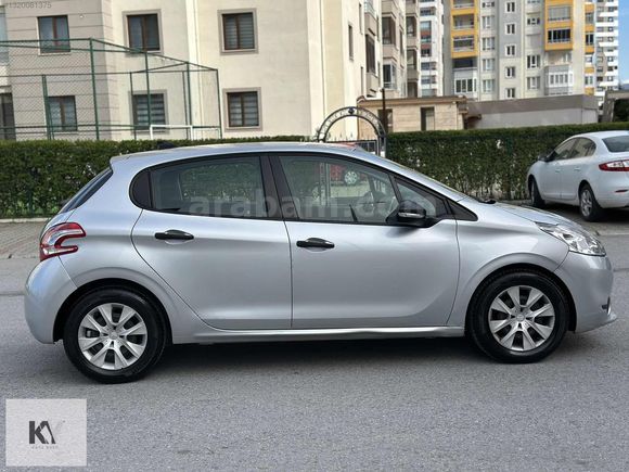 KAYA AUTODAN DÜŞÜK KM OTOMATİK BAYAN ARABASI