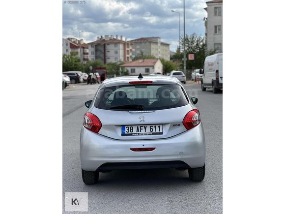 KAYA AUTODAN DÜŞÜK KM OTOMATİK BAYAN ARABASI