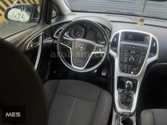 2012 1.3CDTI SPORT EKSTRALI ASTRA DÜŞÜK KM HATASIZ EMSALSİZ