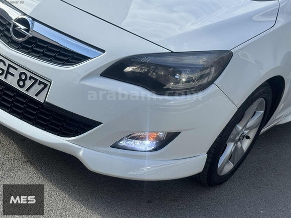 2012 1.3CDTI SPORT EKSTRALI ASTRA DÜŞÜK KM HATASIZ EMSALSİZ