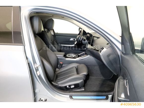 ÖZTORUN OTO - 2022 - BMW 320i Sedan - Sport Line