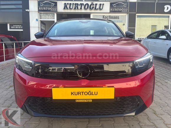 2025 HATASIZ OTOMATİK SADECE 17 BİN KM'DE CAM TAVANLI CORSA GS