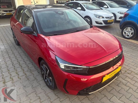 2025 HATASIZ OTOMATİK SADECE 17 BİN KM'DE CAM TAVANLI CORSA GS