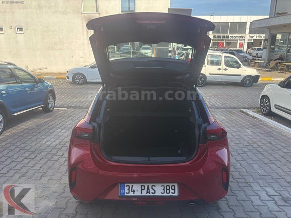 2025 HATASIZ OTOMATİK SADECE 17 BİN KM'DE CAM TAVANLI CORSA GS