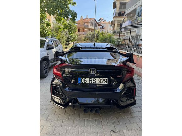 Tramersiz/Servis Bakımlı/ Özel Plakalı 2018 RS