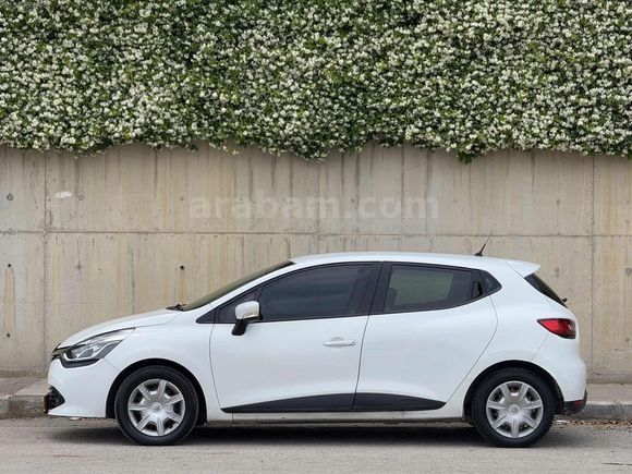 DERİCİ AUTO'DAN TEK DEĞİŞENLİ 1.5 DCI CLIO 4