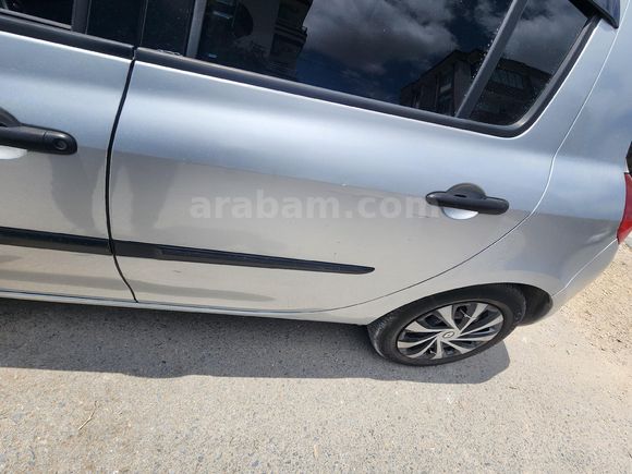 Sahibinden Renault Clio 1.4 Authentique 2007 Model