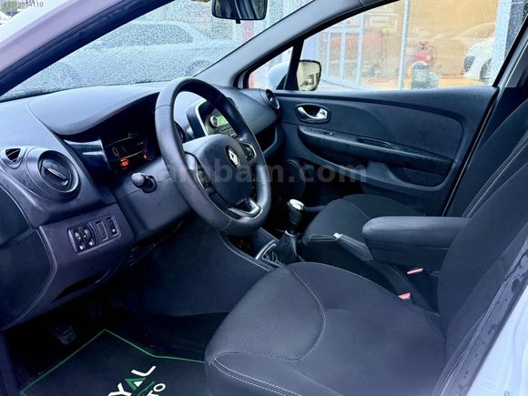 ROYAL AUTO'dan 2018 CLIO 1.5 DCİ 76 km HATASIZ KUSURSUZ