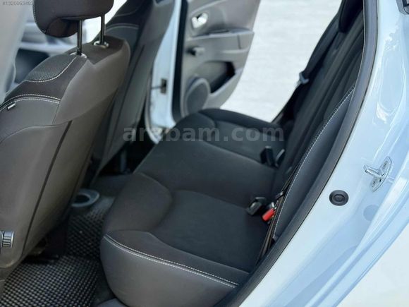 MTD AUTO ' dan KUSURSUZ CLİO 4 TESLA EKRAN