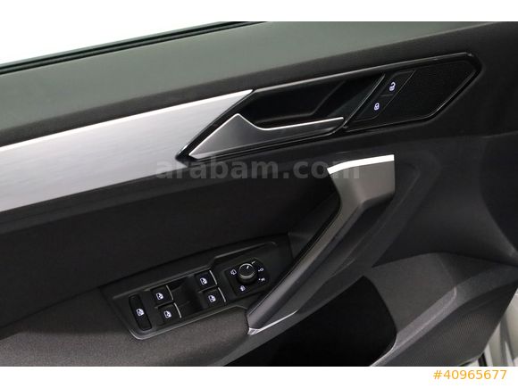 ÖZTORUN OTO - 2018 - VOLKSWAGEN Tiguan 1.4 TSI - COMFORTLINE