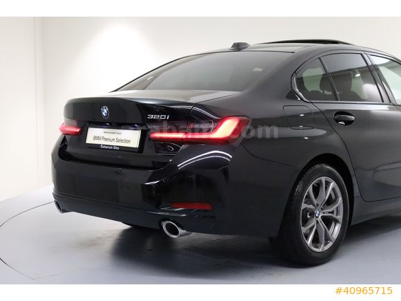 ÖZTORUN OTO - 2023 - BMW 320i Sedan - Sport Line