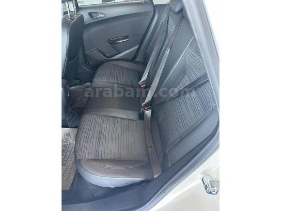 İnecik Otomotiv den Opel Astra 1.4 Otomatik Değişensiz