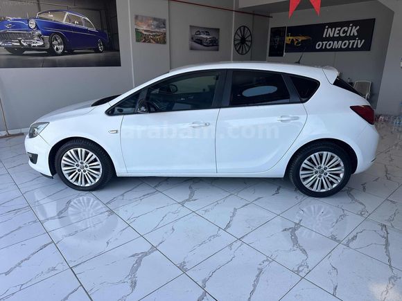 İnecik Otomotiv den Opel Astra 1.4 Otomatik Değişensiz