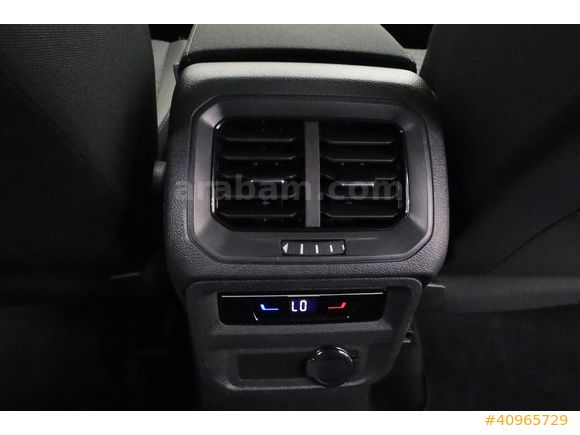 ÖZTORUN OTO - 2021 - VOLKSWAGEN - Tiguan 1.5 TSI - Life