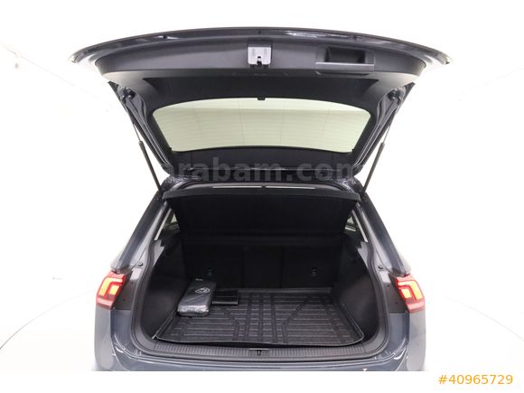 ÖZTORUN OTO - 2021 - VOLKSWAGEN - Tiguan 1.5 TSI - Life