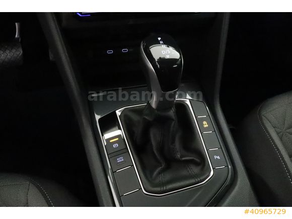 ÖZTORUN OTO - 2021 - VOLKSWAGEN - Tiguan 1.5 TSI - Life