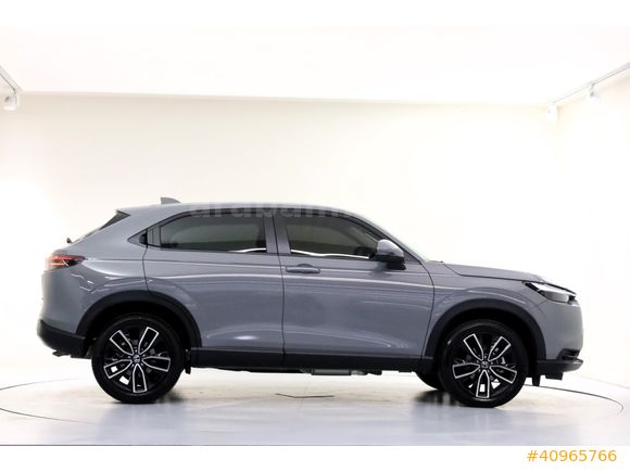 ÖZTORUN OTO - 2024 - HONDA HR-V - 1.5 e-HEV - Elegance