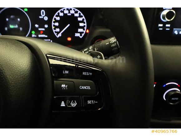 ÖZTORUN OTO - 2024 - HONDA HR-V - 1.5 e-HEV - Elegance