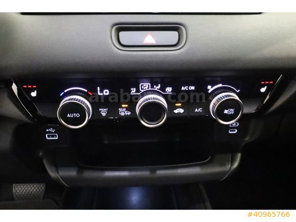 ÖZTORUN OTO - 2024 - HONDA HR-V - 1.5 e-HEV - Elegance