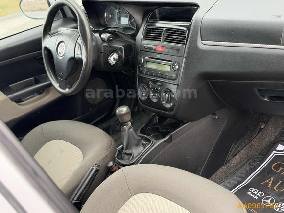 Garajj'dan Bakımlı LİNEA 1.3 MultiJet EURO5