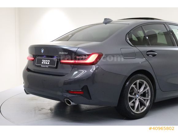 ÖZTORUN OTO - 2022 - BMW - 320i Sedan -Sport Line