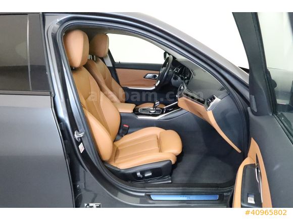 ÖZTORUN OTO - 2022 - BMW - 320i Sedan -Sport Line