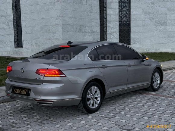 Garajj'dan Değişensiz Bakımlı B8 PASSAT 1.6TDI DSG