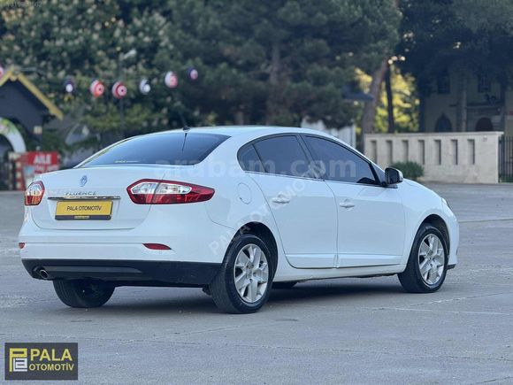 2012 MODEL 144000 KM HATASIZ BOYASIZ 1.5 DCİ 90HP EMSALSİZ TOUCH