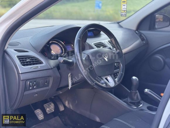 2012 MODEL 144000 KM HATASIZ BOYASIZ 1.5 DCİ 90HP EMSALSİZ TOUCH