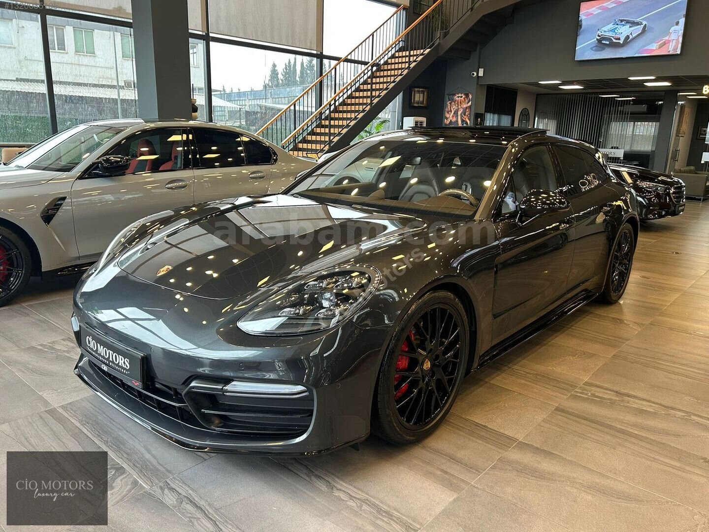 Galeriden Porsche Panamera 2018 Model İzmir 115.000 km Gri 2