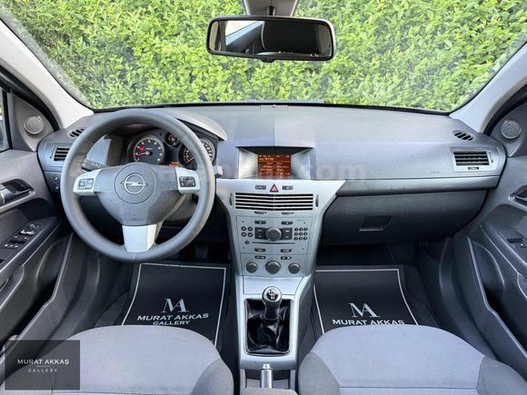 'HATASIZ 2013 OPEL ASTRA 1.6 ESSENTİA KONFOR 104.000 KM