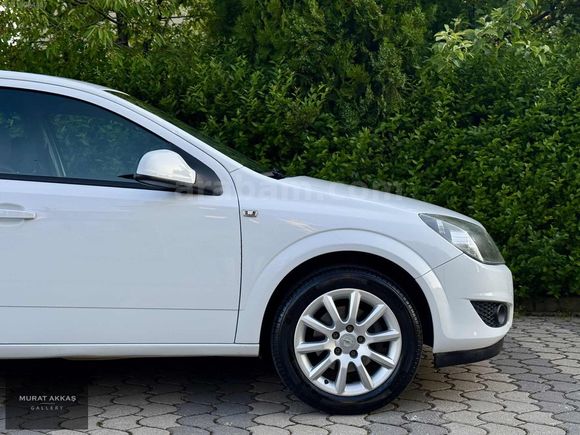 'HATASIZ 2013 OPEL ASTRA 1.6 ESSENTİA KONFOR 104.000 KM