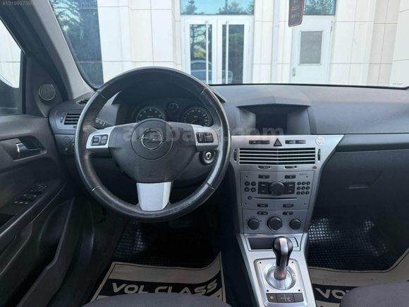 OTOMATİK VİTES 2013 ASTRA 139 BİN KM EMSALSİZ TEMİZLİK