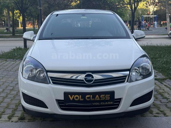 OTOMATİK VİTES 2013 ASTRA 139 BİN KM EMSALSİZ TEMİZLİK