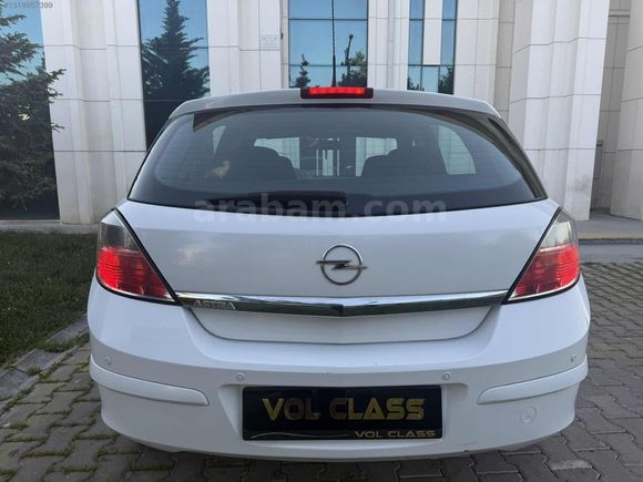 OTOMATİK VİTES 2013 ASTRA 139 BİN KM EMSALSİZ TEMİZLİK
