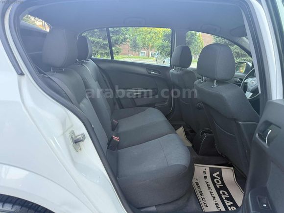 OTOMATİK VİTES 2013 ASTRA 139 BİN KM EMSALSİZ TEMİZLİK