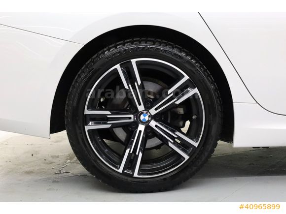 ÖZTORUN OTO - 2023 - BMW 320i Sedan - M Sport