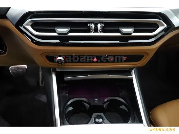 ÖZTORUN OTO - 2023 - BMW 320i Sedan - M Sport