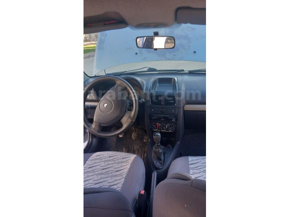 Sahibinden Renault Clio 1.2 Authentique 2004 Model